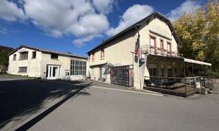 Immeuble   m² à vendre à Coussac-Bonneval (87500)