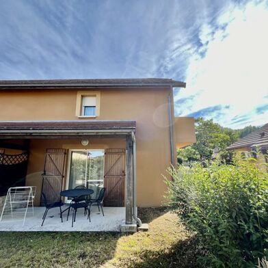 Appartement 3 pièces 103740 €