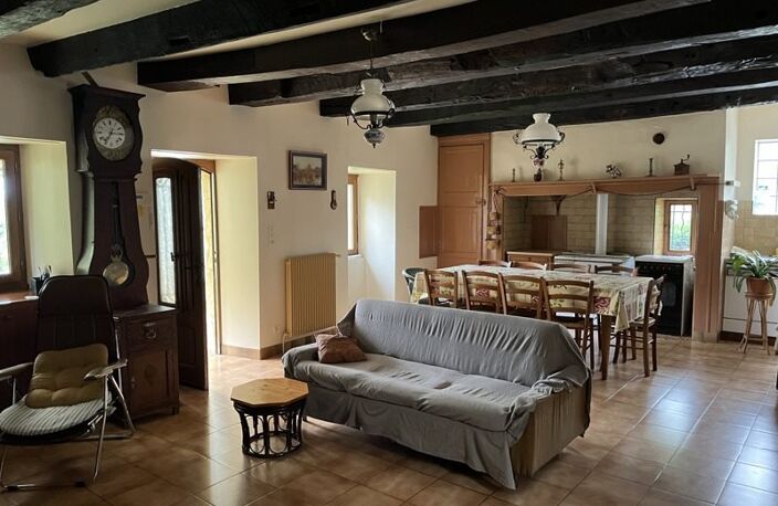Vente maison 6 pièces 123 m² Saint-Solve (19130) — photo 2