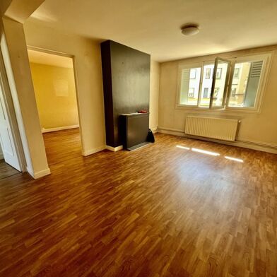 Appartement 4 pièces 69000 €