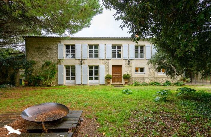Vente maison 8 pièces 289 m² L'Houmeau (17137) — photo 5