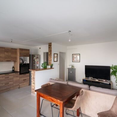 Appartement 4 pièces 225000 €