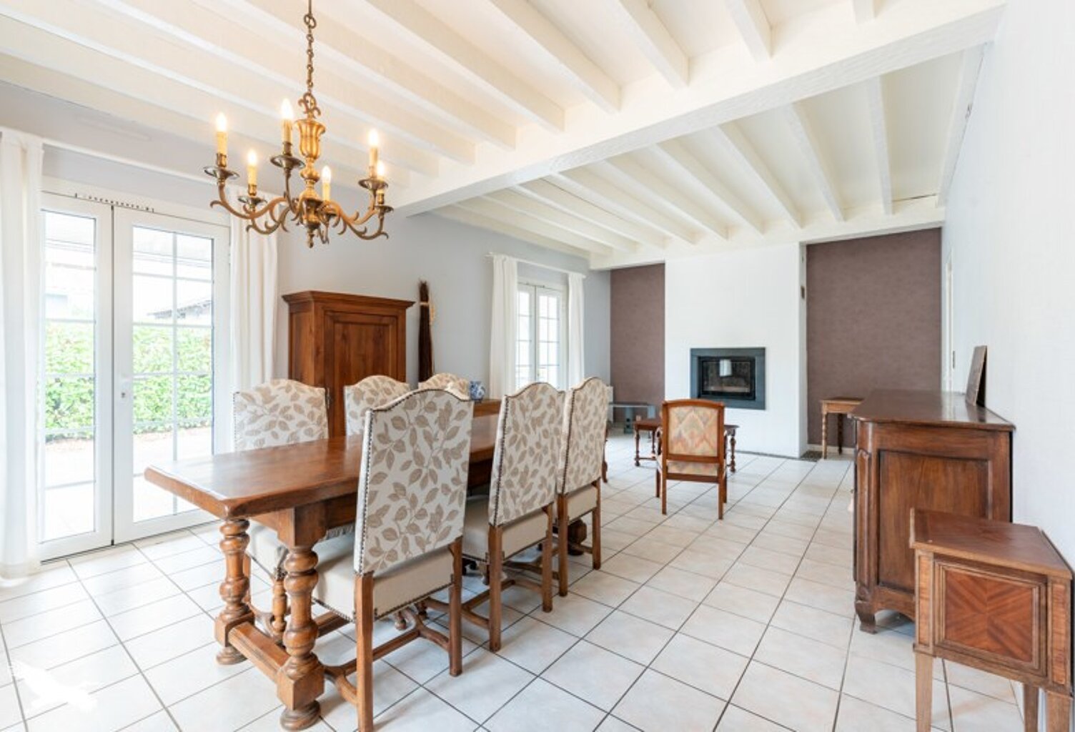 Traditionnelle de 6 pièces principales — photo 1