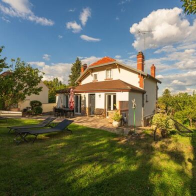 Maison 9 pièces 499000 €