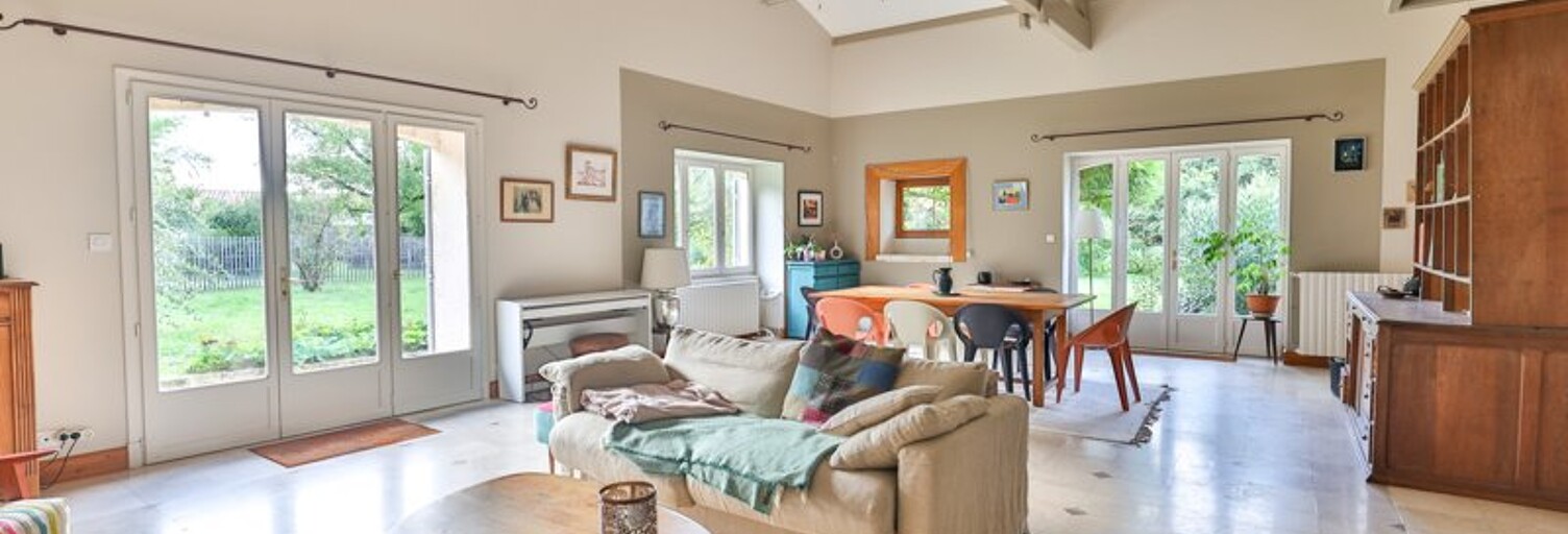 Maison 5 Pièces 265 m² à vendre à Jonzac (17500)