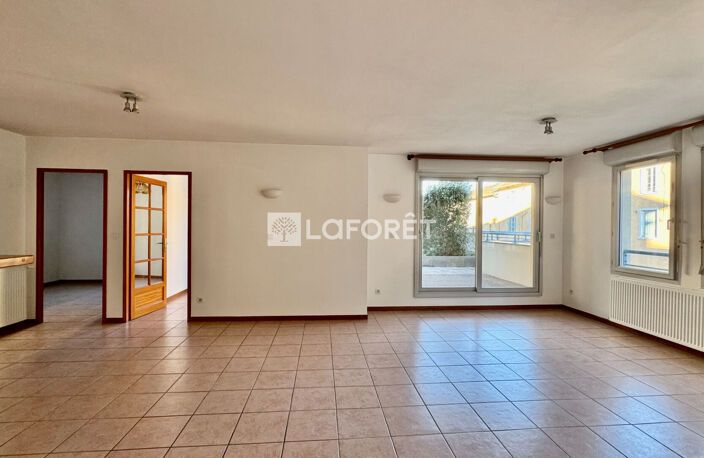 Appartement Sain Bel 3 pièce(s) 73 m2 + Jardin + Box — photo 4
