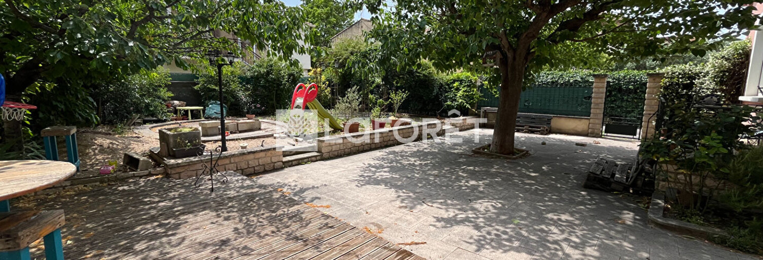 Maison 5 Pièces 116 m² à vendre à L'Isle-sur-la-Sorgue (84800)