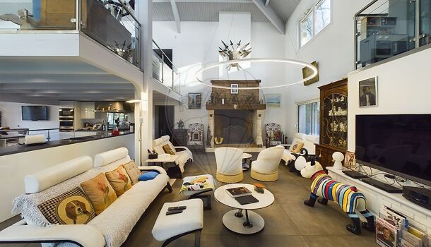 Villa / Maison 11 pièces  à vendre Breuillet 17920