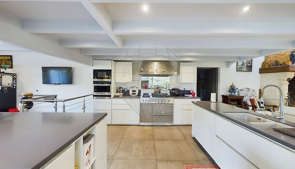 Villa / Maison 11 pièces  à vendre Breuillet 17920