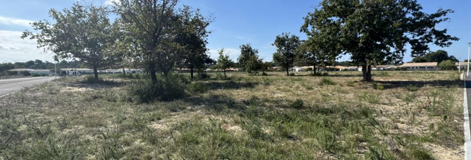 Terrain  900 m² à vendre à Vensac (33590)