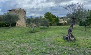 Terrain  585 m² à vendre à Pierrevert (04860)