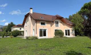 Maison 7 Pièces 217 m² à vendre à Prévessin-Moëns (01280)