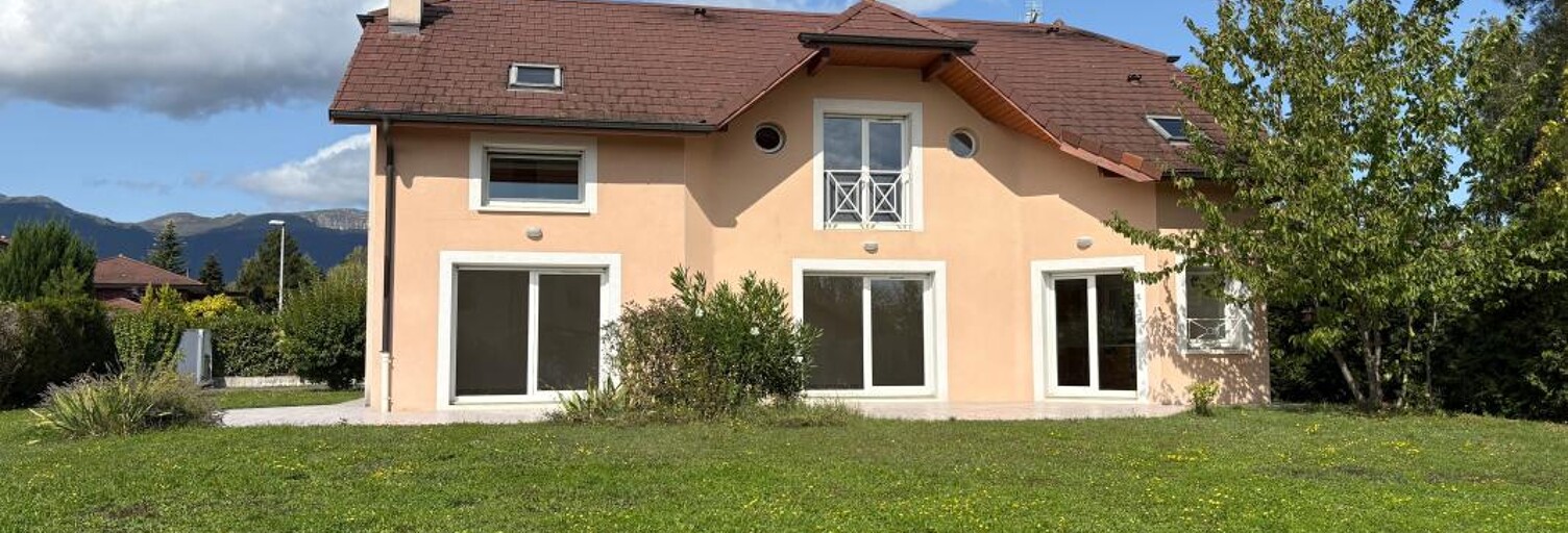 Maison 7 Pièces 217 m² à vendre à Prévessin-Moëns (01280)