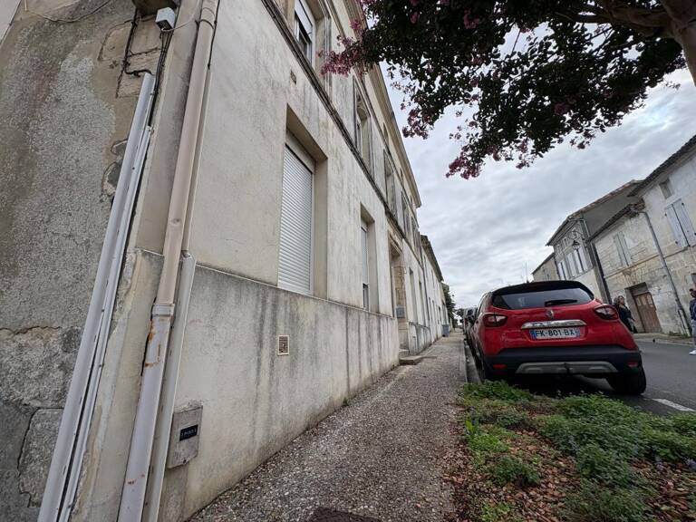 Maison À Vendre — photo 1