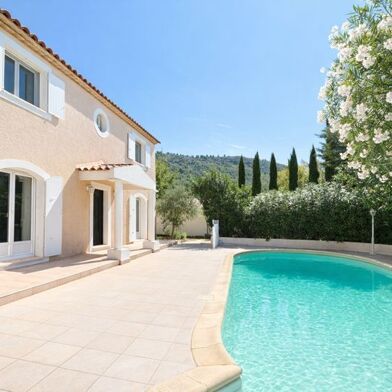 Maison 4 pièces 585000 €