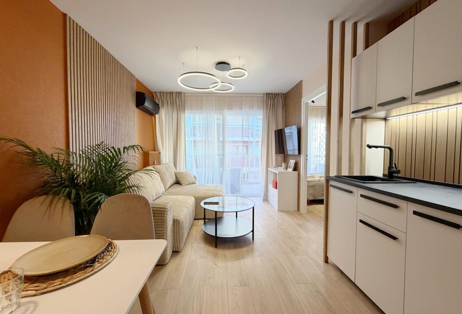 Cannes Palm Beach — 2 pièces 31 m² meublé, terrasse — photo 1