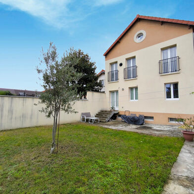 Maison 10 pièces 1095000 €