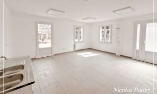 Bureau 3 Pièces 43 m² à louer à Estrées-Saint-Denis (60190)