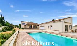 Maison 8 Pièces 242 m² à vendre à Mortagne-sur-Gironde (17120)