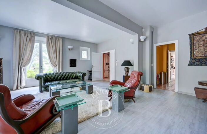 AIX-EN-PROVENCE – PROPRIÉTÉ DE CARACTÈRE – VUE PANORAMIQUE – PIS — photo 2