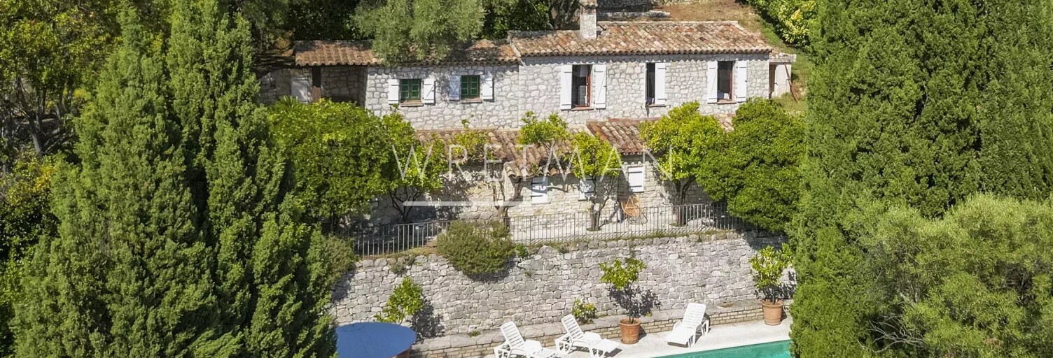 Maison 15 Pièces 445 m² à vendre à Saint-Paul-de-Vence (06570)