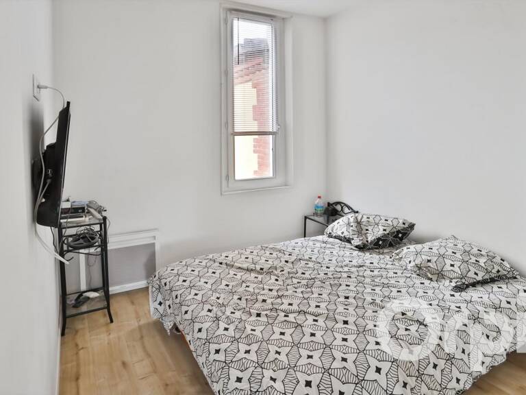 Appartement À Vendre — photo 1
