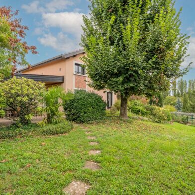 Maison 5 pièces 749000 €