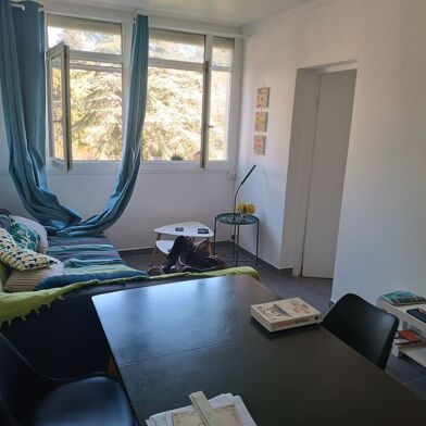 Appartement 2 pièces 800 €
