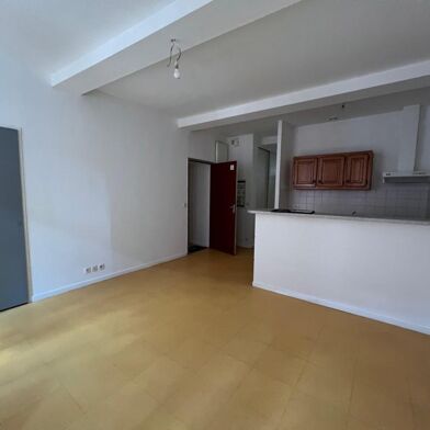 Immeuble  275000 €