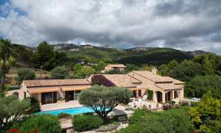 Maison 6 Pièces 179 m² à vendre à Ollioules (83190)