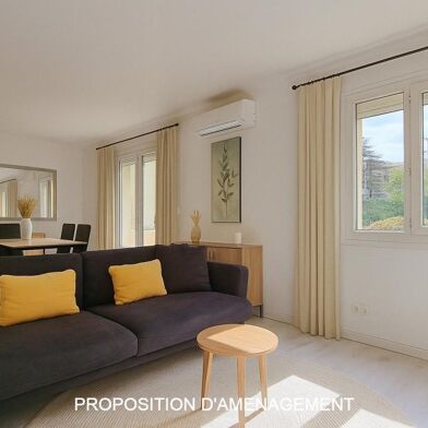 Appartement 4 pièces 810 €