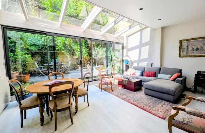 Maison Bourgeoise en pierre à vendre 5 pièces BORDEAUX (33) - Garage - Terrasse — photo 2