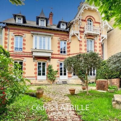 Maison 11 pièces 385000 €