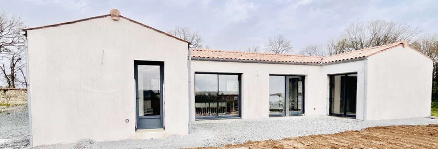 Maison 4 Pièces 90 m² à louer à Loulay (17330)