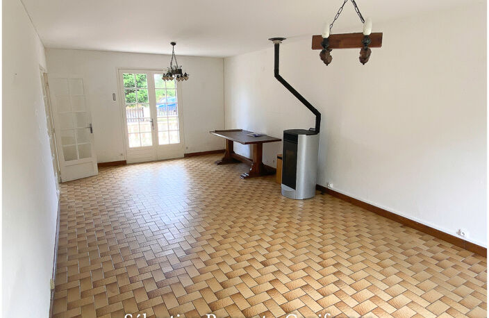 Maison à vendre 4 pièces SAINT PARDOUX LA RIVIERE (24), maison P3, terrain 2158m2, accès petit cours d'eau, 2 chambres — photo 3