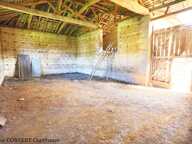 Bâtisse à vendre 5 pièces + abris proche de MEZERIAT (01) terrain 1320m² constructible — photo 2