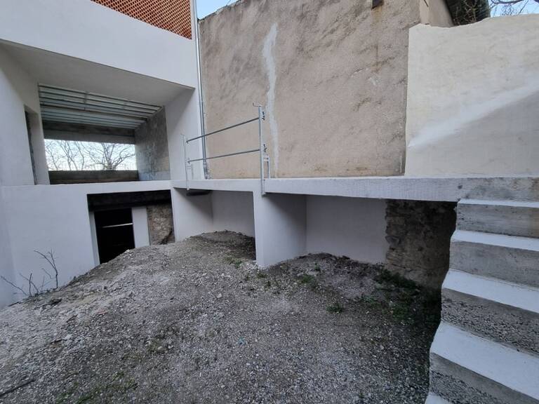 grand 3 pièces à rénover avec Patio et Terrasse - SAINT SAVOURNIN (13) — photo 1