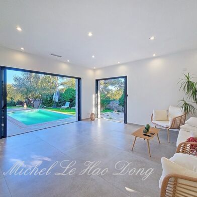 Maison 5 pièces 719900 €