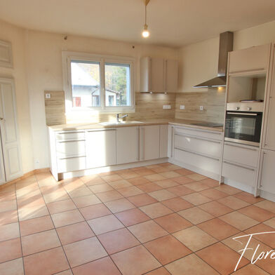 Maison 5 pièces 319000 €