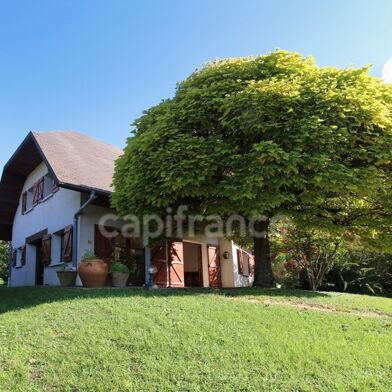 Maison 7 pièces 590000 €