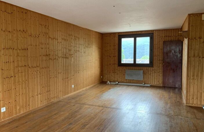 À vendre – Propriété 1 Appartement T3, 1 Studio, Grand garage - LUS LA CROIX HAUTE — photo 4