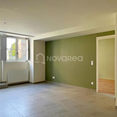 Appartement 3 pièces 690 €