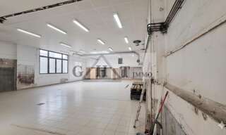 Local industriel  349 m² à vendre à Saint-Maur-des-Fossés (94100)
