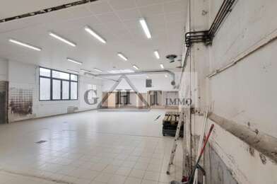 Local industriel  790000 €