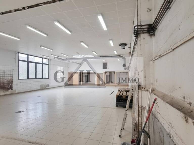 A VENDRE ENTREPOT BUREAU SAINT MAUR DES FOSSES — photo 1