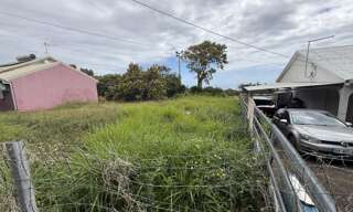 Terrain  350 m² à vendre à Saint-Pierre (97410)