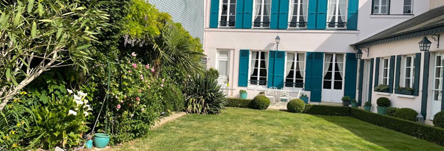 Maison 9 Pièces 300 m² à vendre à Nogent-le-Roi (28210)