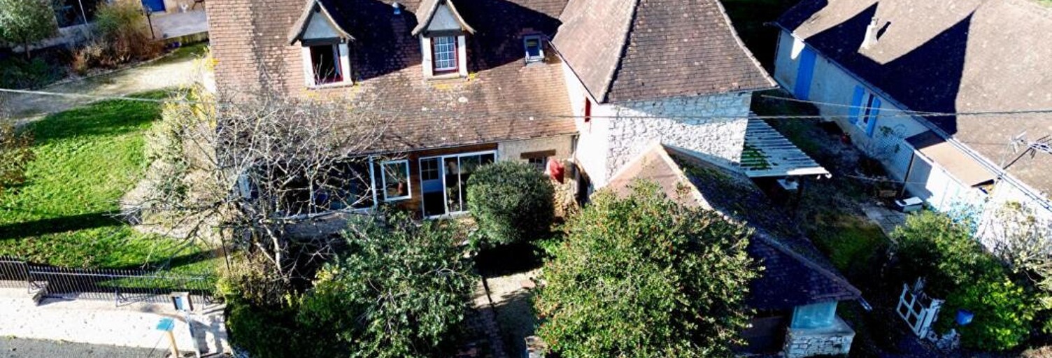 Maison 6 Pièces 105 m² à vendre à Coulaures (24420)