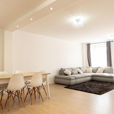 Maison 8 pièces 405000 €