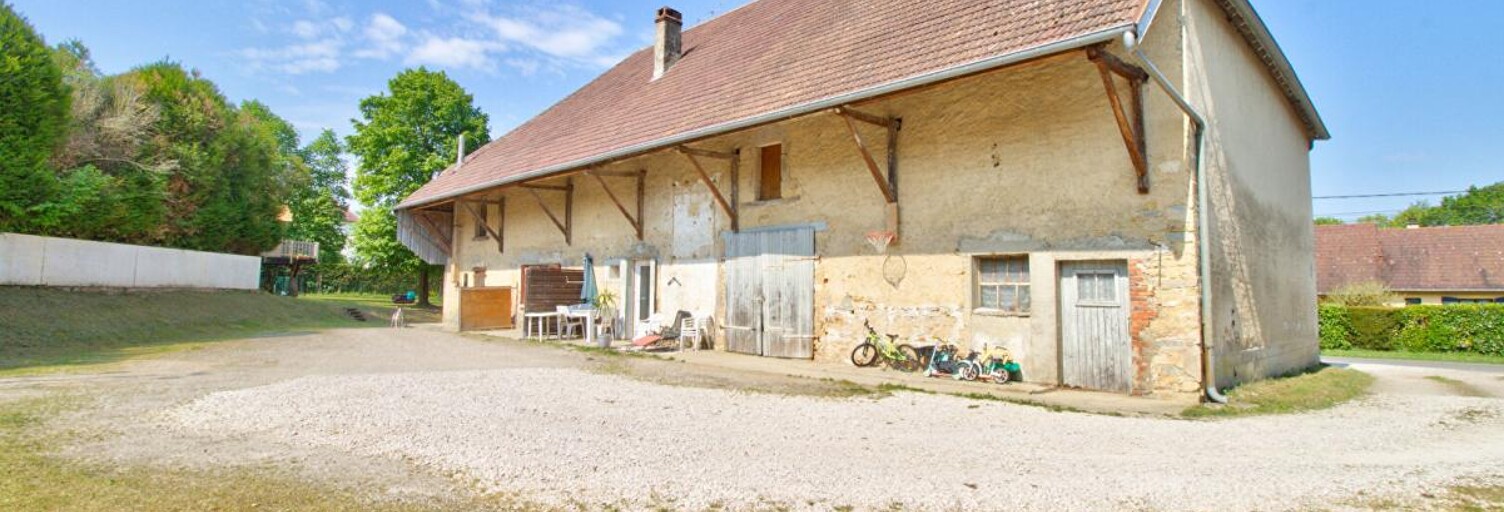 Maison 9 Pièces 179 m² à vendre à Vaudrey (39380)